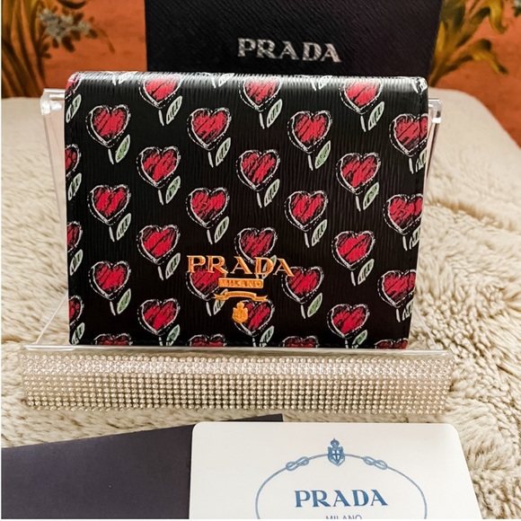 Prada Heart Flower Heart Compact Wallet Limited Edition! - Picture 1 of 14